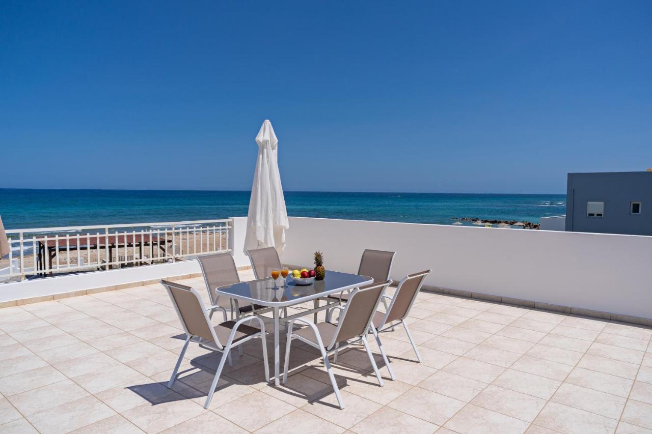 Azure Seaside Apts Magnisía 外观 照片
