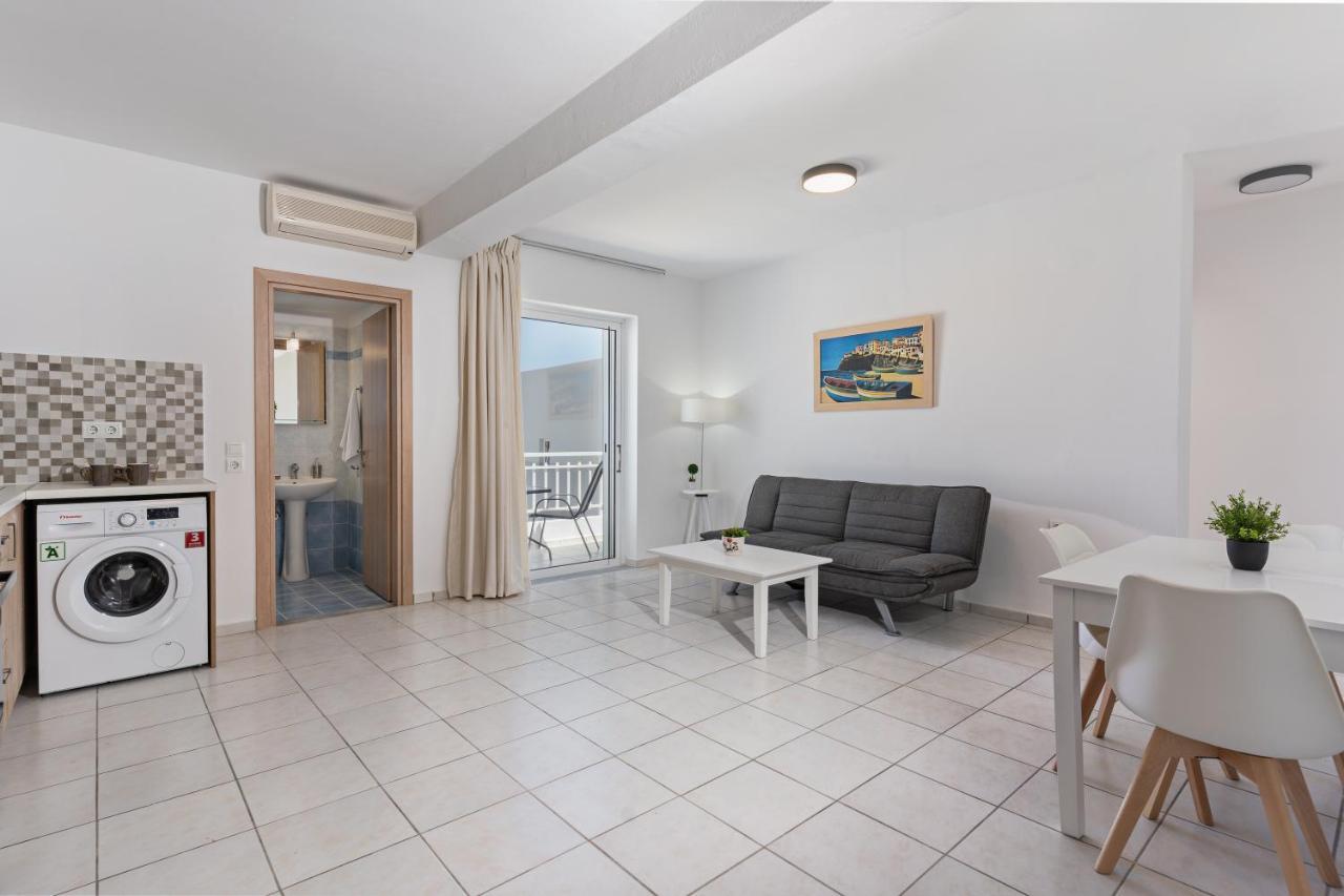 Azure Seaside Apts Magnisía 外观 照片