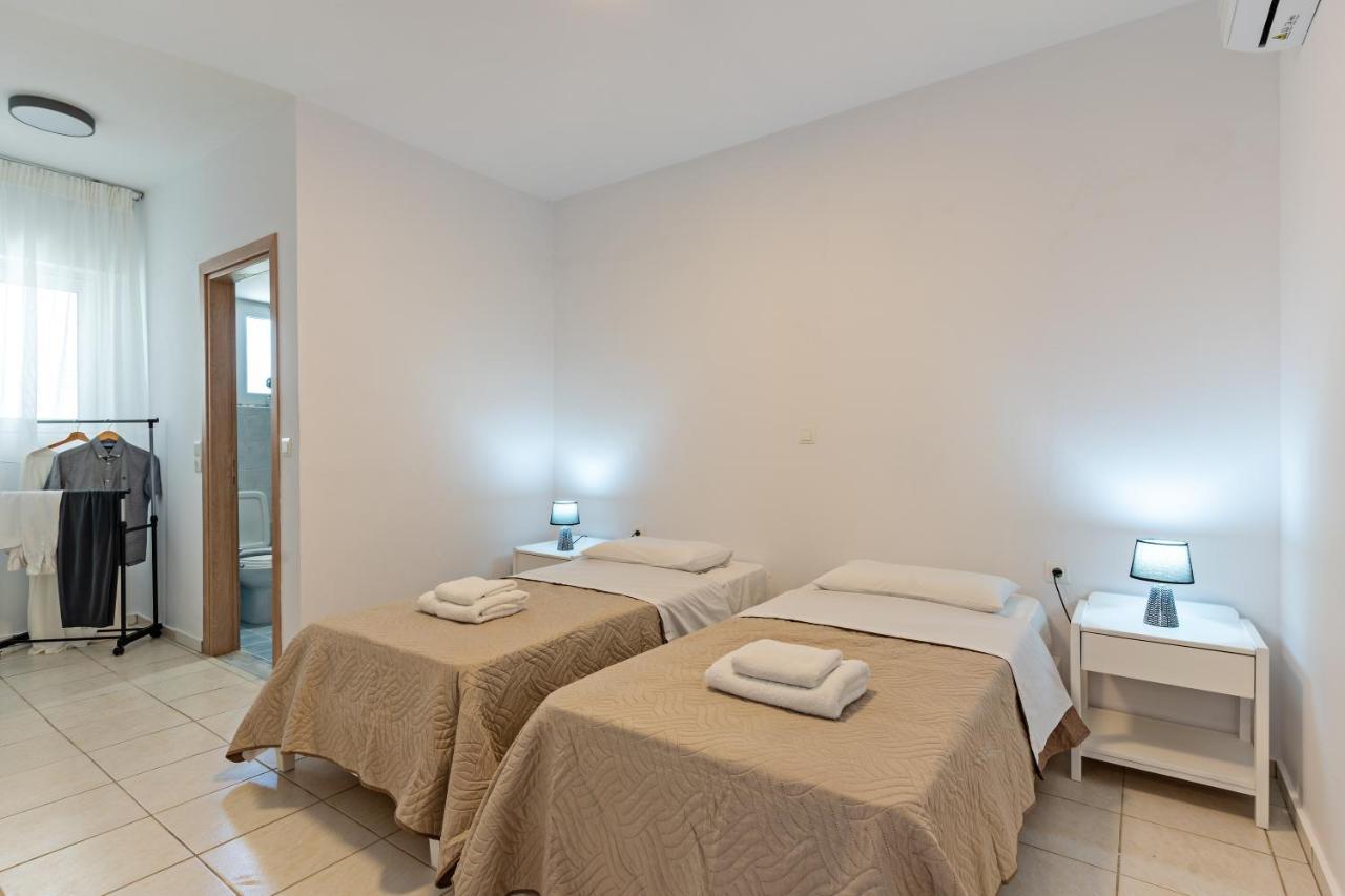 Azure Seaside Apts Magnisía 外观 照片